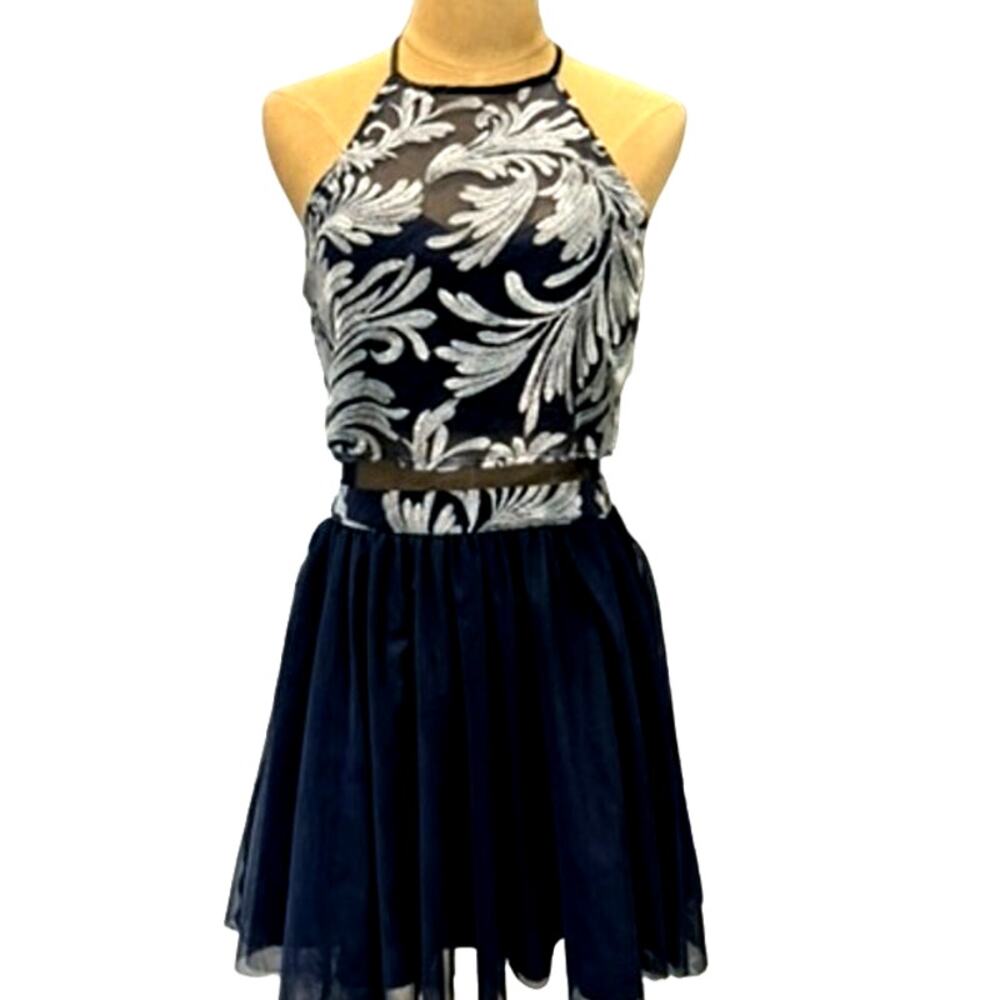 Stunning TEEZEME Dress Size 9/10,Silver‎ embroidery Top, Fairy, Ballerina, Mini